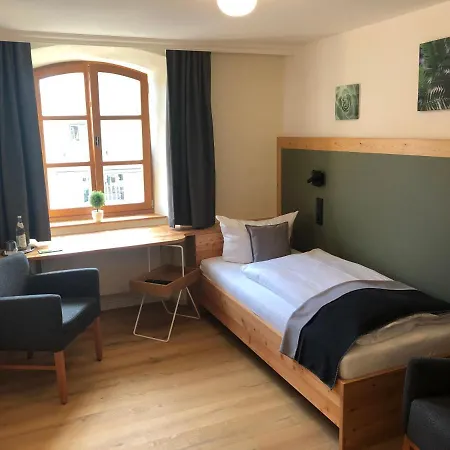 Hotel Braeuhof